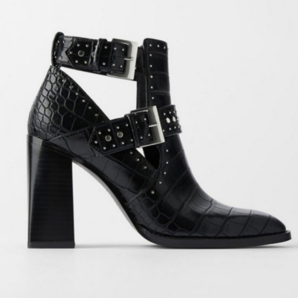 Zara studded ankle boots animal printembossed cut out chunky heel
